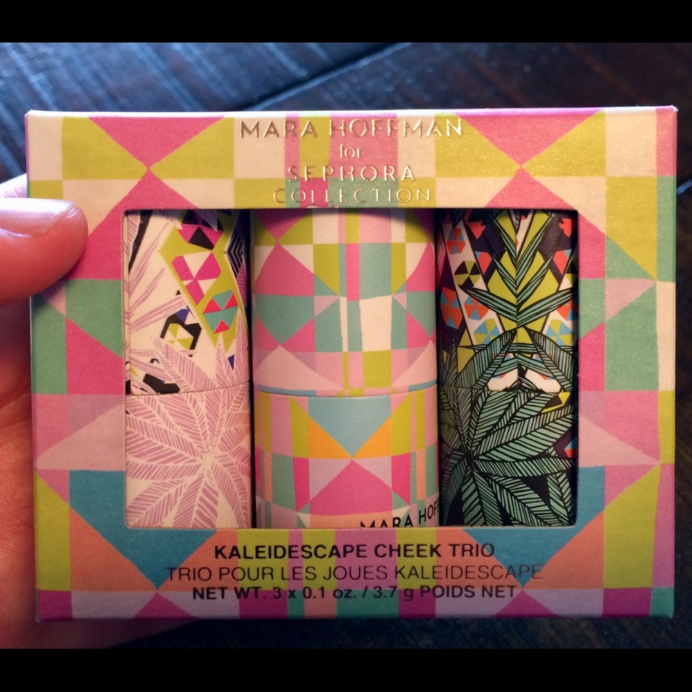 Sephora Collection : Kaleidescape Cheek Trio